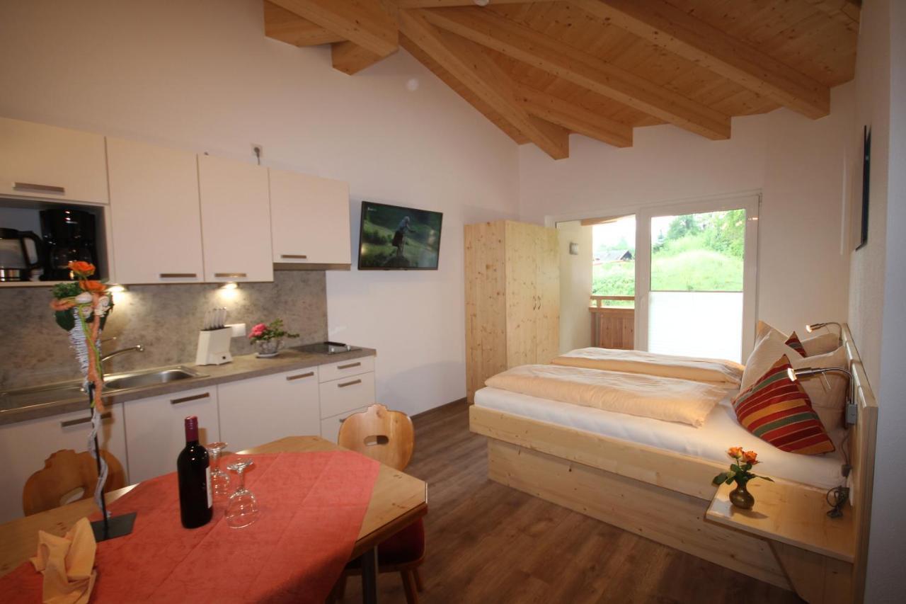 Ferienwohnungen Karwendel Camping マウラッハ エクステリア 写真